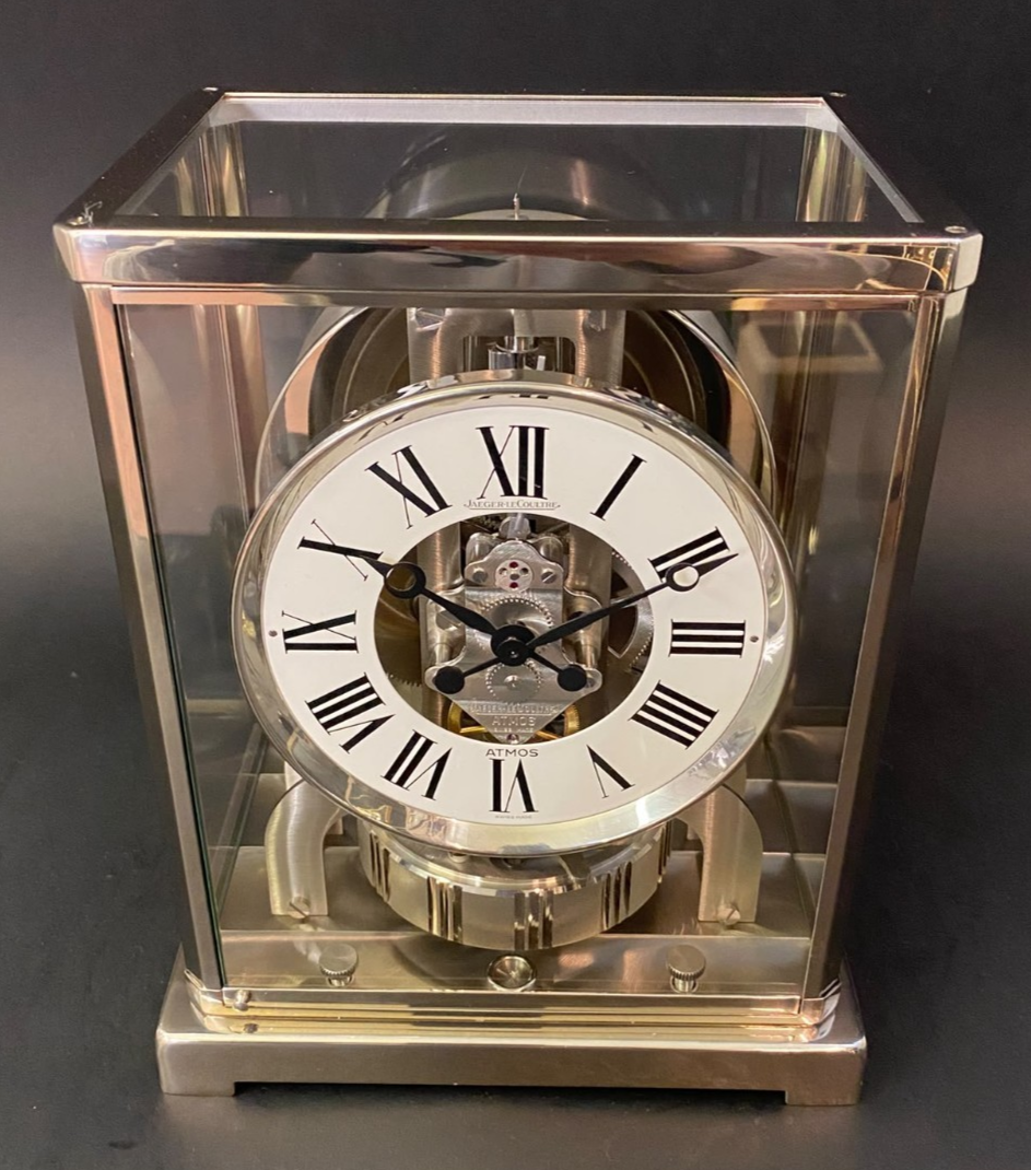 Atmos Classic vernickelt, römisches