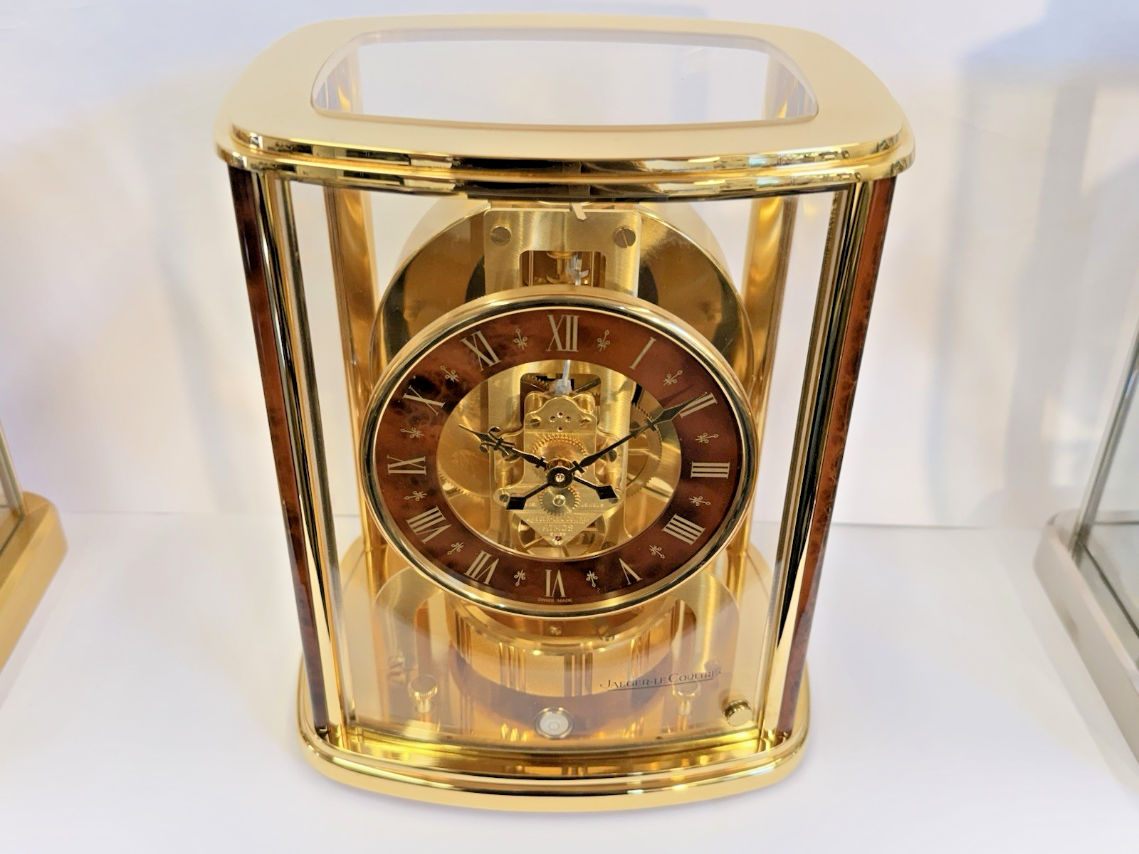 Atmos Cintrée – Gold und Schildpatt
